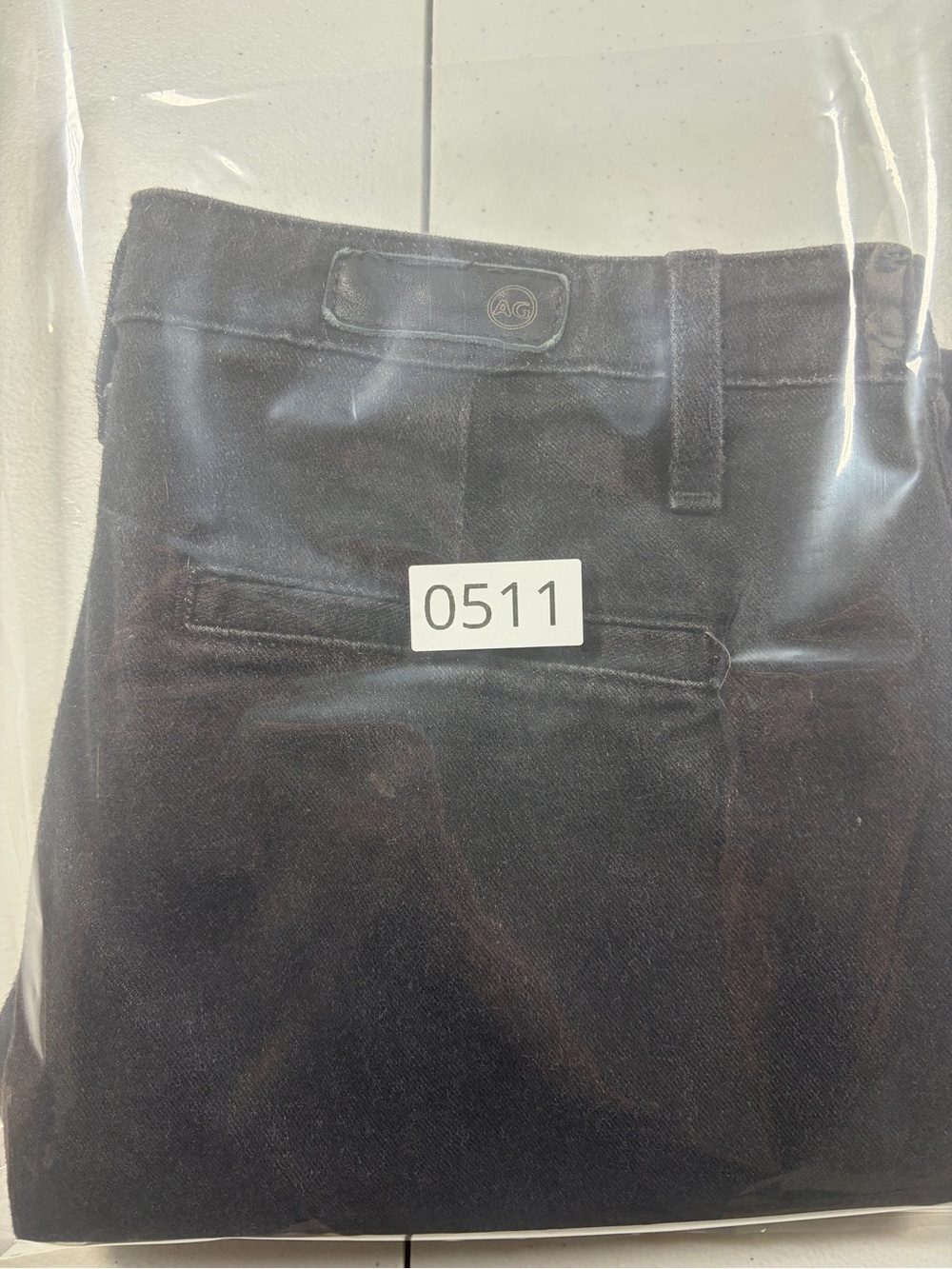AG Caden Tailored Trouser Black (29) - Picture 11 of 11